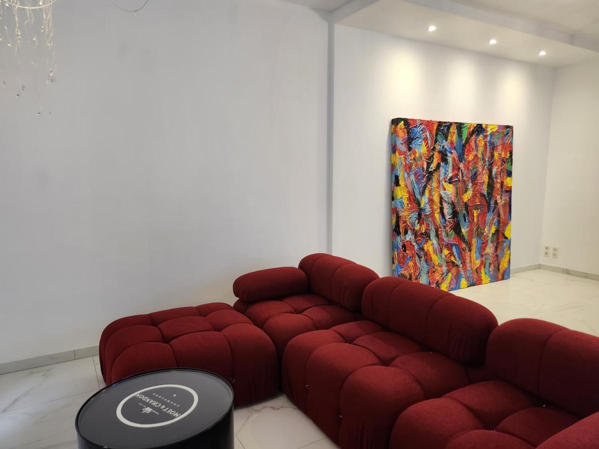 Maison Face A L'Abbaye D'Hautvillers - 2 Bedrooms 2 Bathrooms, Parking Ngoại thất bức ảnh