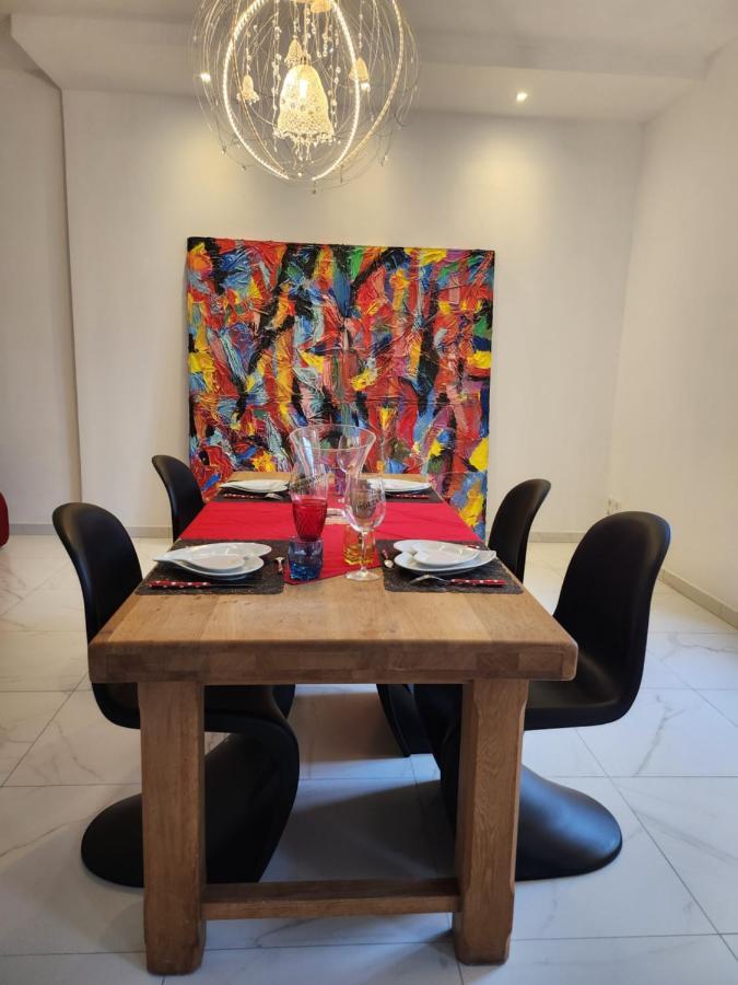 Maison Face A L'Abbaye D'Hautvillers - 2 Bedrooms 2 Bathrooms, Parking Ngoại thất bức ảnh
